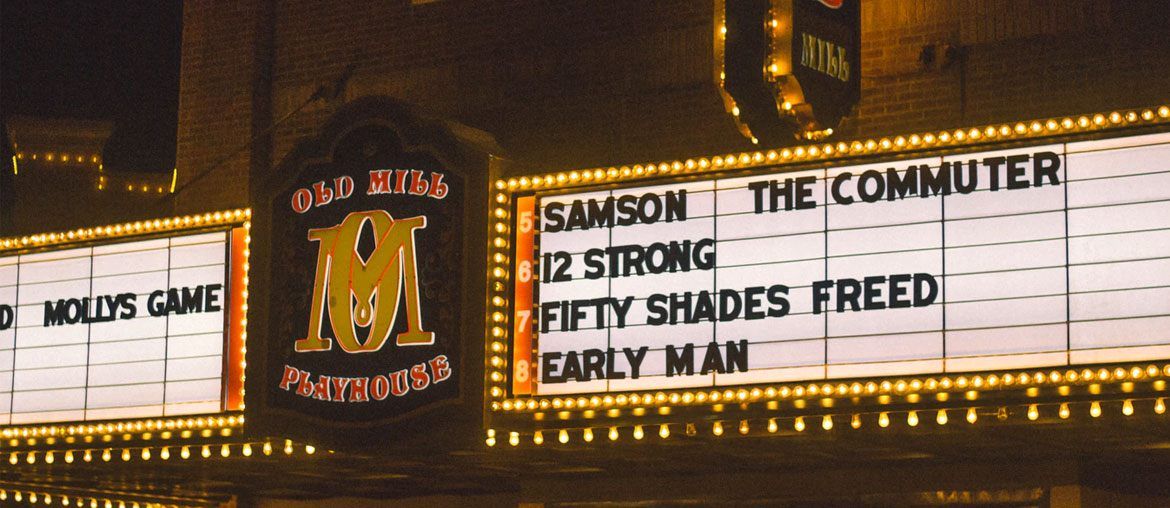 31 Best Gifts For Movie Lovers & Movie Buffs